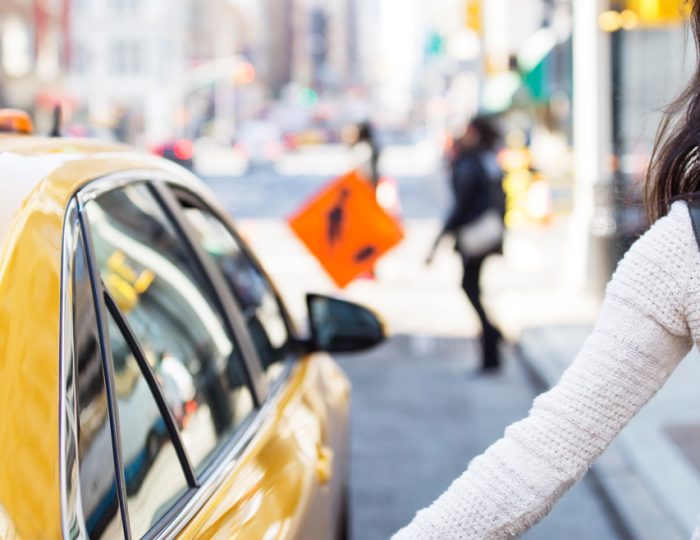 Online taxi booking in Pune with instant confirmation